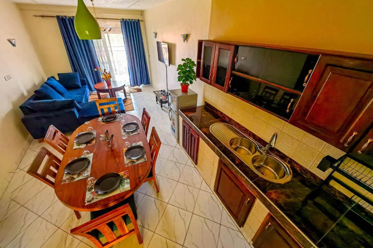 Peace Of Mind Suites Entebbe Exteriér fotografie